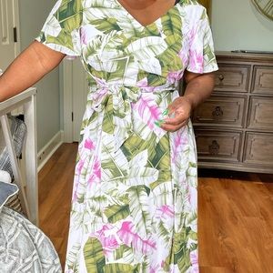 Tahari floral midi dress